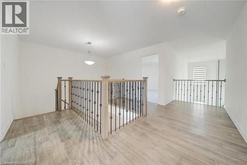8077 Brookside Drive, Niagara Falls, ON - Indoor Photo Showing Other Room