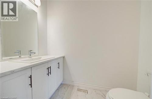 8077 Brookside Drive, Niagara Falls, ON - Indoor Photo Showing Bathroom
