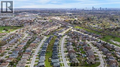 8077 Brookside Drive, Niagara Falls, ON - Outdoor With View