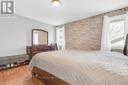 24 Freedom Crescent, Quinte West (Sidney Ward), ON 