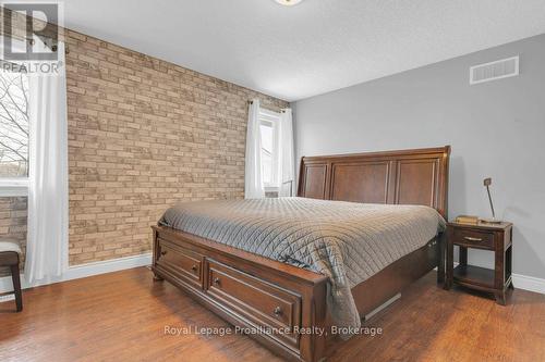 24 Freedom Crescent, Quinte West (Sidney Ward), ON 