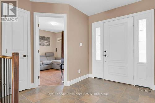 24 Freedom Crescent, Quinte West (Sidney Ward), ON 