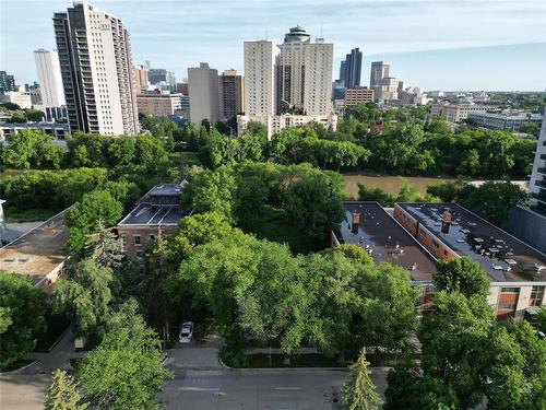123 Mayfair Avenue, Winnipeg, MB 