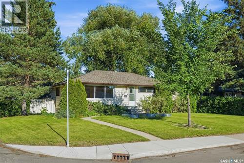 2301 Cairns Avenue, Saskatoon, SK 