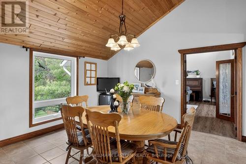Spacious dining area with a view - 1229 Morton Line, Cavan Monaghan (Cavan Twp), ON 