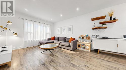 2274 Wiseman Court, Mississauga, ON 
