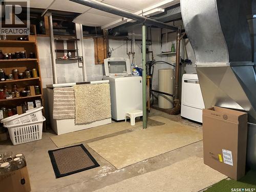 712 M Avenue, Perdue, SK - Indoor Photo Showing Basement