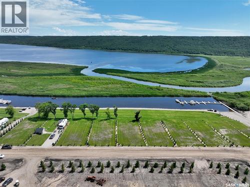 27 Oakley Lane, West End, SK 