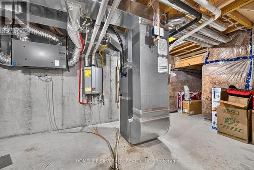 771 Eddystone Path, Oshawa, ON 
