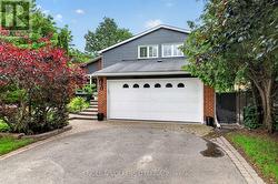 1 BLUERIDGE COURT Ottawa, ON K2J 2J3