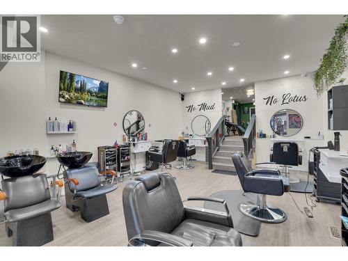 1124 Commercial Drive, Vancouver, BC 