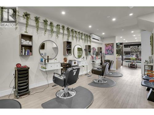 1124 Commercial Drive, Vancouver, BC 