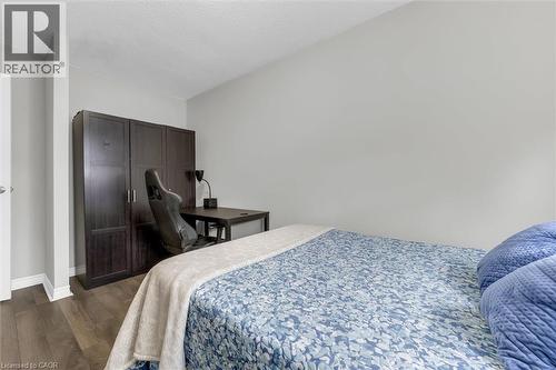 3 Glen Vista Drive, Hamilton, ON - Indoor Photo Showing Bedroom