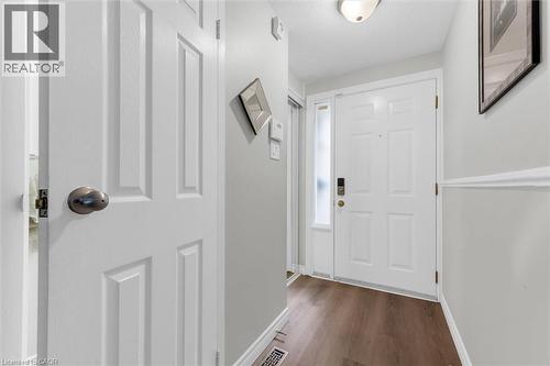 3 Glen Vista Drive, Hamilton, ON - Indoor Photo Showing Other Room