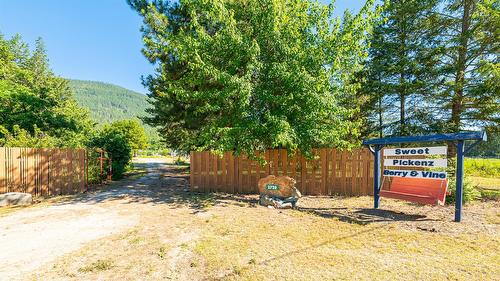 3720 Sylvester Road, Creston, BC 
