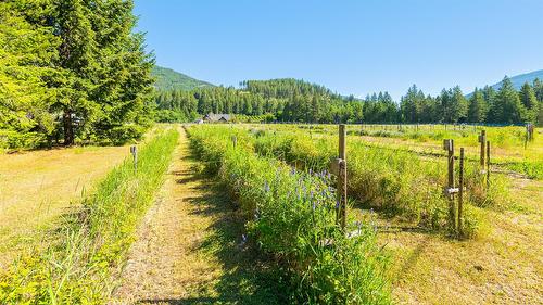 3720 Sylvester Road, Creston, BC 