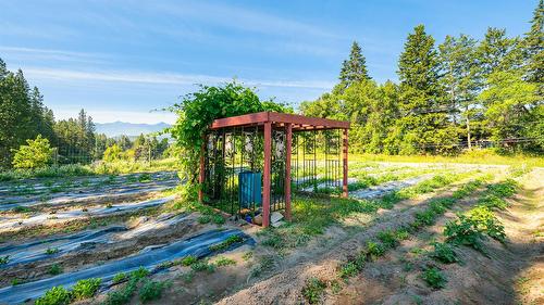 3720 Sylvester Road, Creston, BC 