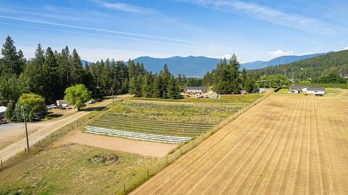 3720 Sylvester Road, Creston, BC 