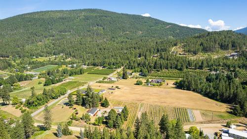 3720 Sylvester Road, Creston, BC 