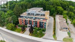 219 - 8302 ISLINGTON AVENUE Vaughan, ON L4L 0E6