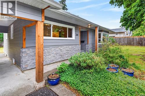 385 Church St, Comox, BC 
