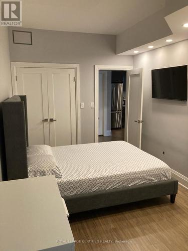 9 - 605 Shoreline Drive, Mississauga, ON - Indoor Photo Showing Bedroom