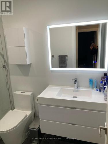 9 - 605 Shoreline Drive, Mississauga, ON - Indoor Photo Showing Bathroom