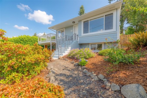 631 Maple St, Nanaimo, BC 