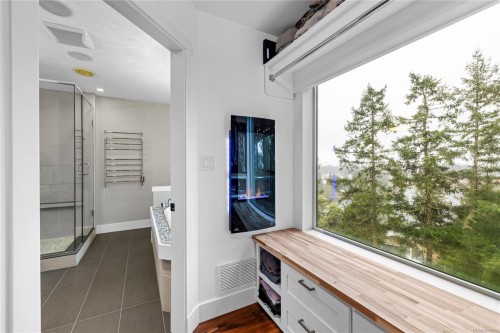 340 Summit Dr, Nanaimo, BC 