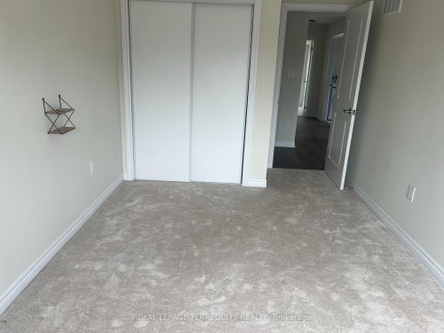 169 Vanilla Trail, Thorold, ON - Indoor Photo Showing Other Room