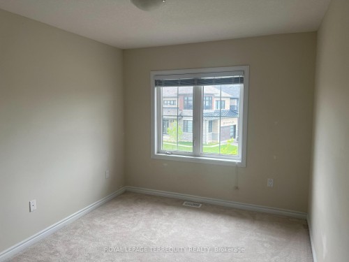 169 Vanilla Trail, Thorold, ON - Indoor Photo Showing Other Room