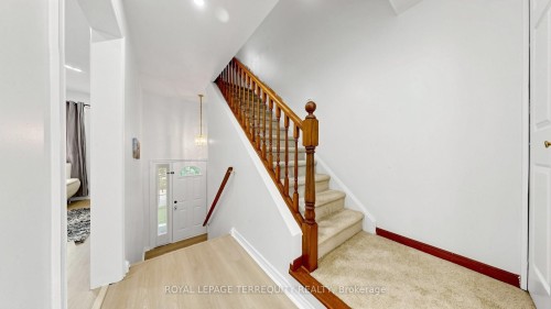 2-700 Champlain Boulevard, Cambridge, ON 