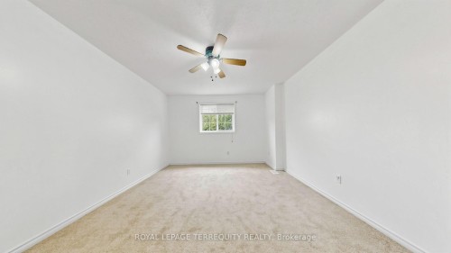 2-700 Champlain Boulevard, Cambridge, ON 