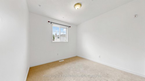 2-700 Champlain Boulevard, Cambridge, ON 