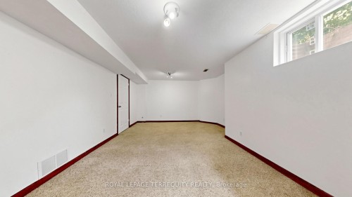 2-700 Champlain Boulevard, Cambridge, ON 