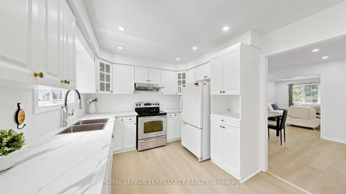 2-700 Champlain Boulevard, Cambridge, ON 