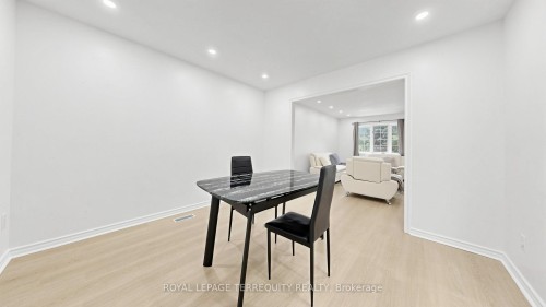 2-700 Champlain Boulevard, Cambridge, ON 