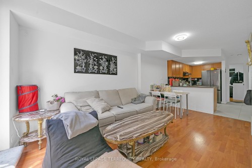 124-75 Turntable Crescent, Toronto, ON - Indoor Photo Showing Other Room