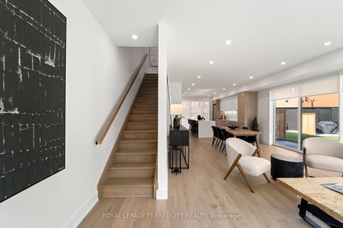 35 Rockmount Crescent, Gravenhurst, ON - Indoor