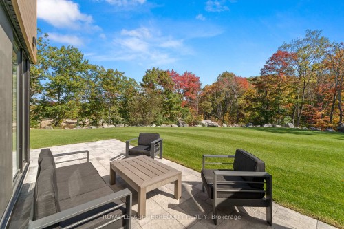 35 Rockmount Crescent, Gravenhurst, ON - Outdoor