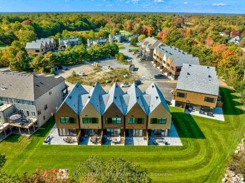 35 Rockmount Crescent, Gravenhurst, ON - Outdoor With View