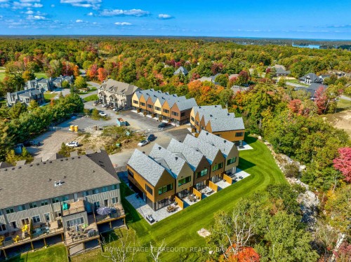 35 Rockmount Crescent, Gravenhurst, ON - Outdoor With View