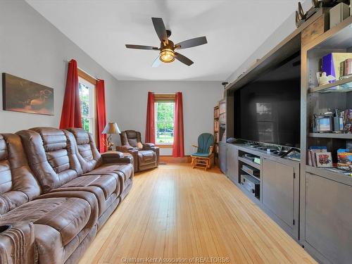 42 Middleton Line, Wheatley, ON 