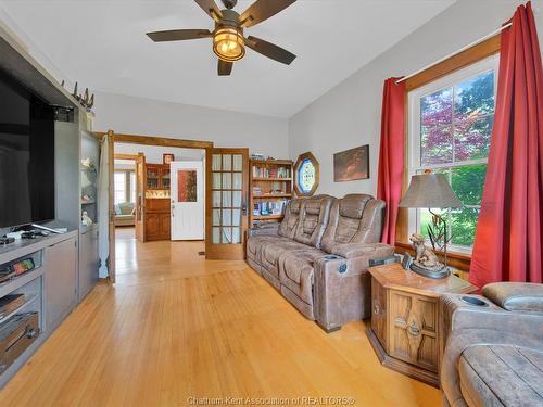 42 Middleton Line, Wheatley, ON 