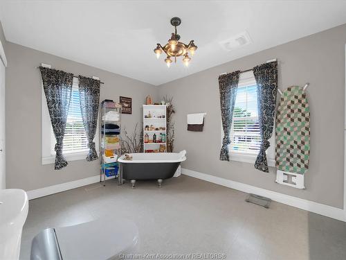42 Middleton Line, Wheatley, ON 
