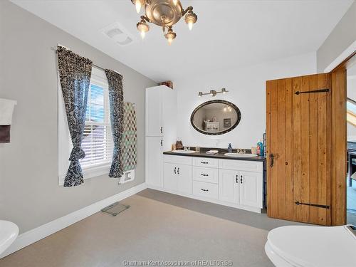 42 Middleton Line, Wheatley, ON 