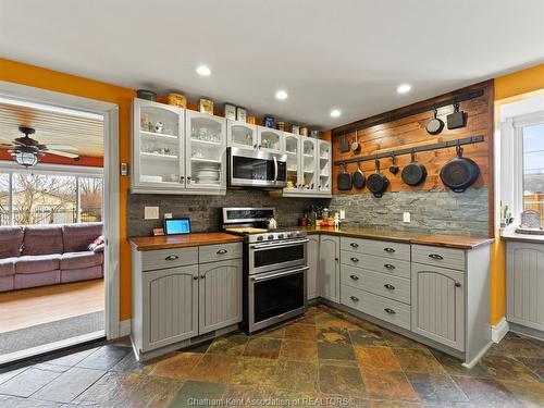 42 Middleton Line, Wheatley, ON 