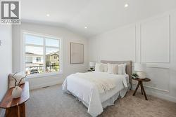 Primary bedroom with walk-in closet and 5-piece ensuite - 