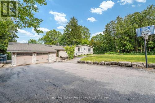 39 DOVE LANE  Markham, ON L3T 1W1