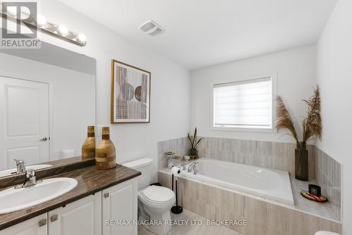 56 Sapphire Way, Thorold (Rolling Meadows), ON 